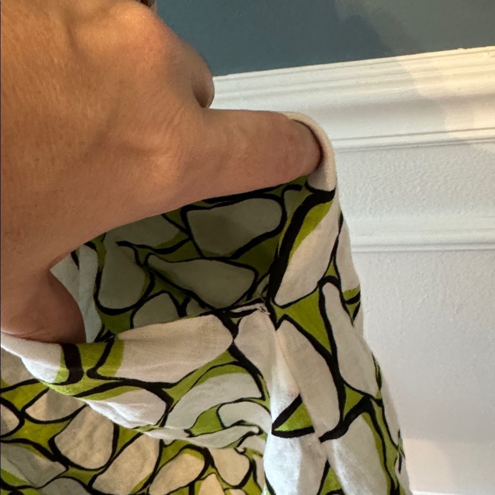 Diane Von Furstenberg Green and White Wrap Dress - Picture 3 of 5